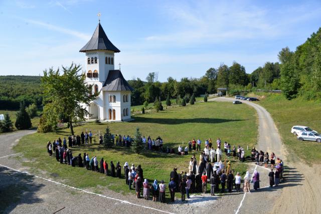 La Mănăstirea Sihăstria Voronei va fi ridicată o nouă biserică