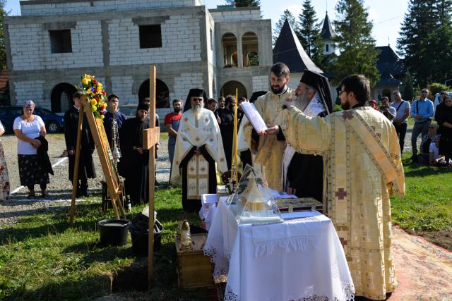 La Mănăstirea Sihăstria Voronei va fi ridicată o nouă biserică