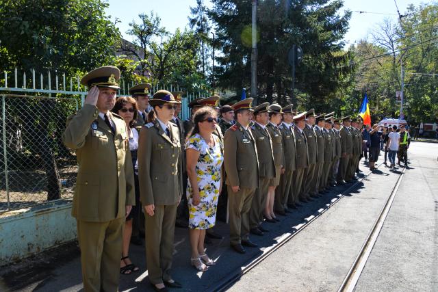 Monument al eroilor sfințit la Iași: „Eu pe voi, cei de astăzi, vă îmbrățișez cu mâinile Crucii”