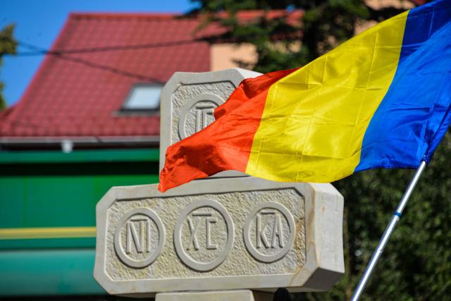 Monument al eroilor sfințit la Iași: „Eu pe voi, cei de astăzi, vă îmbrățișez cu mâinile Crucii”