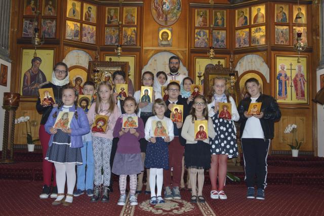 Proiectul „Mici iconari de chipuri sfinte” a ajuns la final