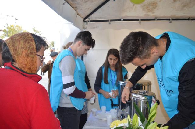 Echipa Providența, voluntariat pentru pelerinii de la Hramul Sfintei Parascheva