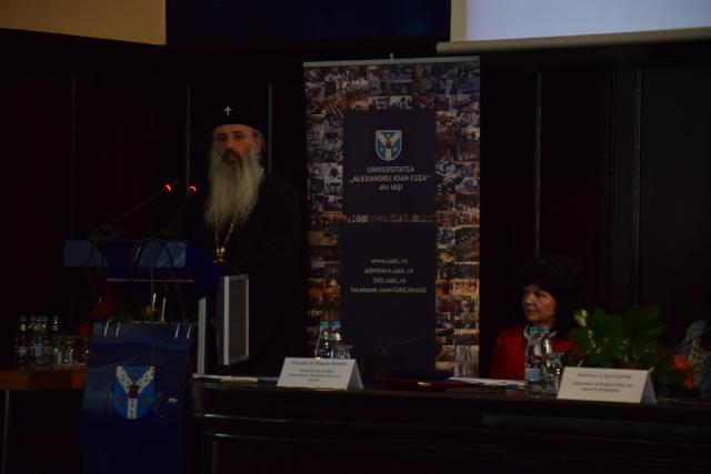 IPS Mitropolit Teofan i-a îndemnat pe studenții ieșeni și pe cadrele didactice să se implice în activitățile Centenarului Marii Uniri