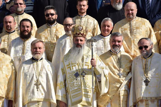 IPS Mitropolit Teofan: „Sfânta și Dumnezeiasca Liturghie este și trebuie să rămână centrul întregii vieți academice”