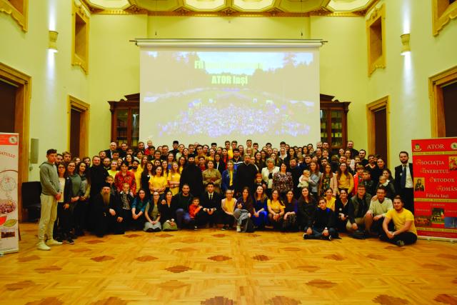 Festivitatea de încheiere a Taberei din pridvorul satului
