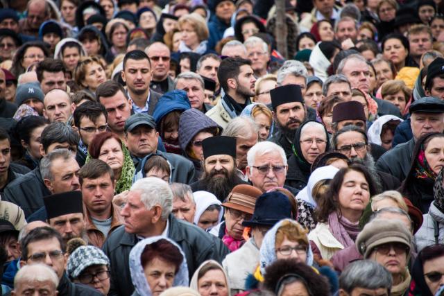 Sfânta Parascheva și-a primit închinătorii de ziua ei