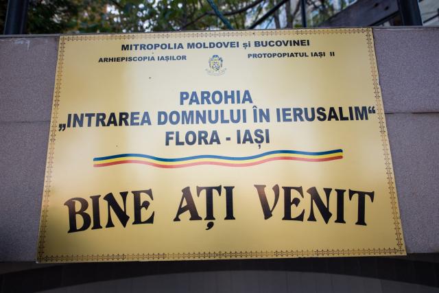 Sfântul Mare Mucenic Dimitrie a unit în rugăciune preoți și credincioși la Parohia Flora din Tătărași