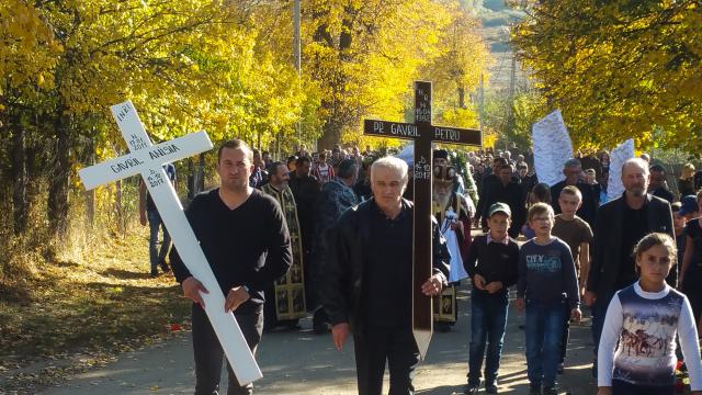 Doliu în Protoieria Fălticeni: Părintele Petru Gavril a fost înmormântat alături de fiica sa, Anisia