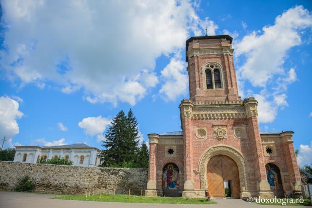 Ansamblul Mănăstirii Florești, din județul Vaslui