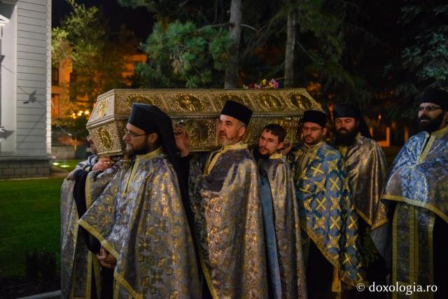 (Video) Au început evenimentele dedicate Sfintei Cuvioase Parascheva de la Iași