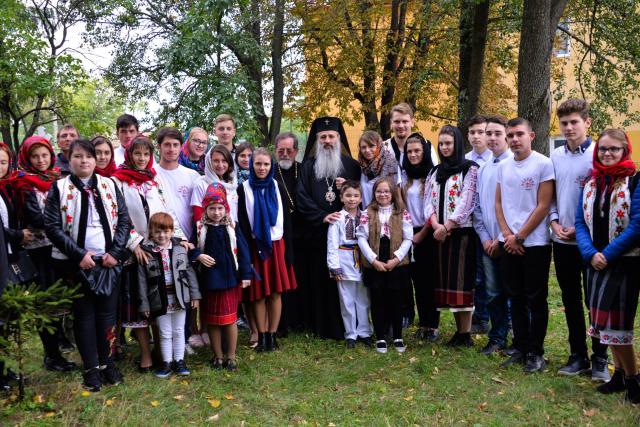 Resfințire de biserică la Drăgușeni: „Viața creștinului este o mucenicie de fiecare zi”