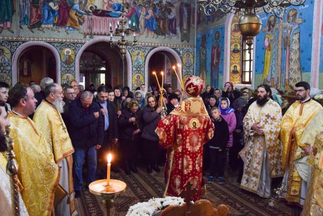 Mitropolitul Teofan, despre Patriarhul Teoctist: „Își iubea neamul și biserica și acestea i-au fost călăuzele care l-au îndrumat în viață și l-au pregătit pentru veșnicie”