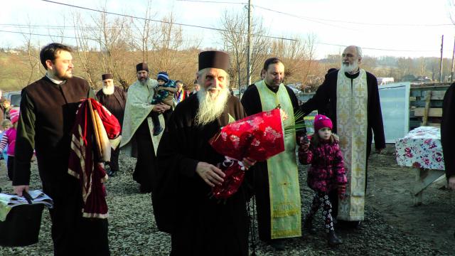 Casă nouă pentru o familie nevoiașă din Zamostea, construită de Biserica Ortodoxă Română în 19 zile