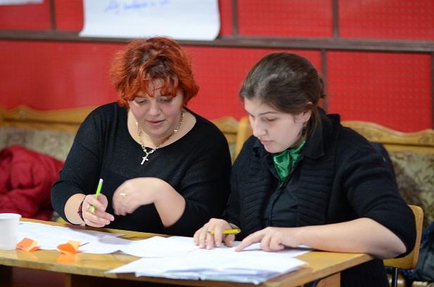 Dezbatere la ASCOR Iaşi