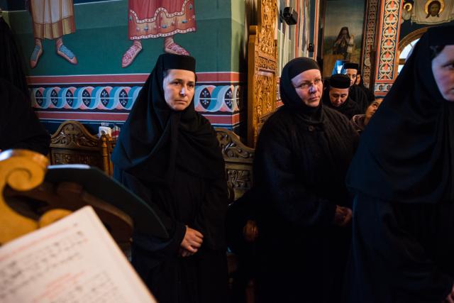 Hram la mănăstirea nemțeană Petru Vodă: „Omul are menirea să preguste din viața îngerească”