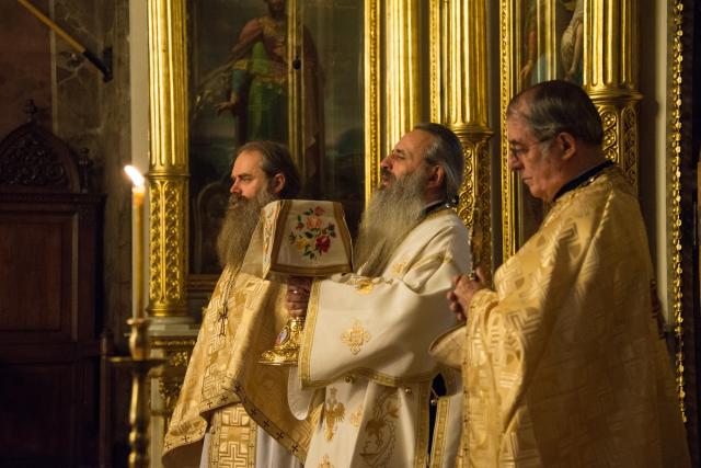 Sute de credincioși la Catedrala mitropolitană din Iași, în Prima Duminică din Postul Nașterii Domnului