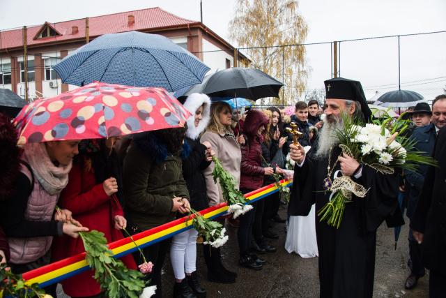 Sfinţire de capelă la Colegiul Tehnic „Ion Creangă” din Târgu Neamț