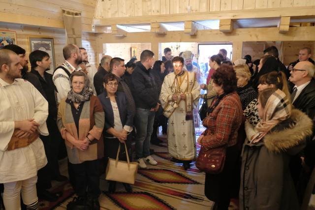 Părintele Episcop Macarie: „Avem un singur suflet, avem o singură credință, avem un singur Botez și o singură mântuire”