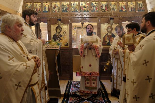 Părintele Episcop Macarie: „Avem un singur suflet, avem o singură credință, avem un singur Botez și o singură mântuire”