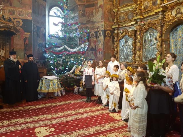 „Noapte de Crăciun“ în Protopopiatul Moineşti