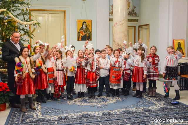 Colindători la Reședința Mitropolitană 2017 – Şcoala Tomeşti