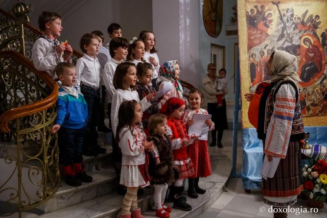 Colindători la Reședința Mitropolitană 2017 – Parohia Talpalari