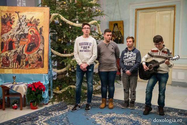 Colindători la Reședința Mitropolitană 2017 – Grup vocal-instrumental