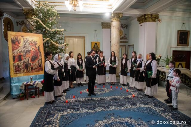 Colindători la Reședința Mitropolitană 2017 – Parohia „Sfânta Mahramă” Iaşi