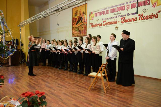 Mitropolitul Teofan, la Piatra Neamț: „În biserica din sat sau din oraș se află Același Prunc ca la Betleem”