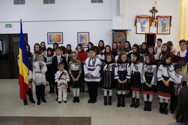 Ziua Naţională a României, la Aşezământul pentru copii de la Rădăuţi