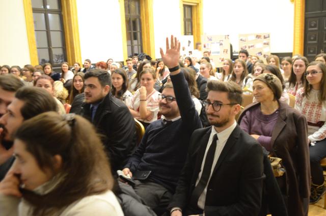 Ai rădăcini. Tradiţia e COOLtură