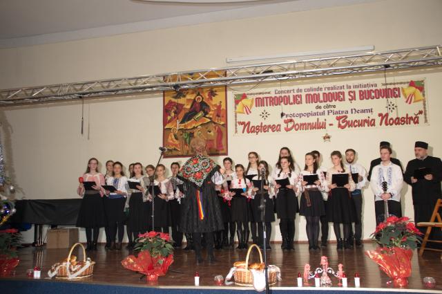Acţiune caritabilă “Iubiţi să dăruiţi!”, la Piatra Neamţ