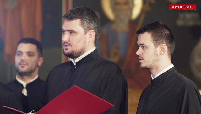 (Video) Colind basarabean - Corul Chivotul