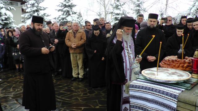 13 ani de la trecerea la Domnul a Preasfinţitului Părinte Gherasim Putneanul