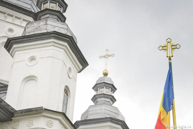 Ne-am unit și am Înviat!