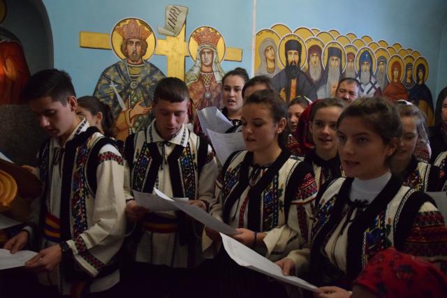 IPS Mitropolit Teofan a slujit Sfânta Liturghie la Capela Maternității „Elena Doamna” din Iași