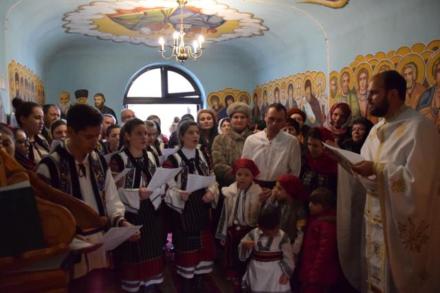 IPS Mitropolit Teofan a slujit Sfânta Liturghie la Capela Maternității „Elena Doamna” din Iași