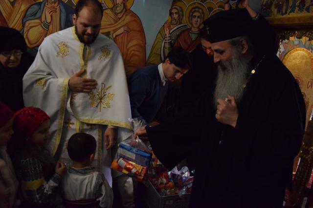 IPS Mitropolit Teofan a slujit Sfânta Liturghie la Capela Maternității „Elena Doamna” din Iași