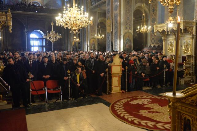 Sfinții Trei Ierarhi i-au reunit în rugăciune pe studenții teologi și pe seminariștii ieșeni