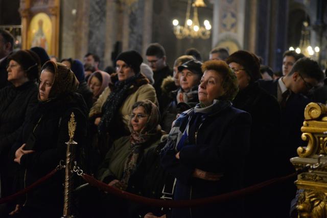 Sfinții Trei Ierarhi i-au reunit în rugăciune pe studenții teologi și pe seminariștii ieșeni