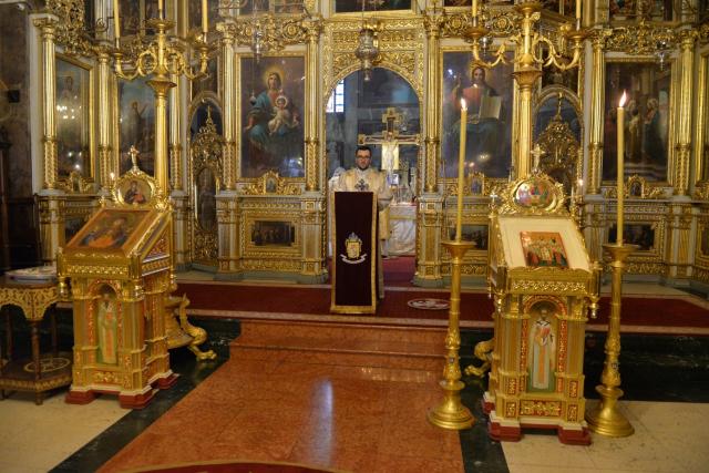 Sfinții Trei Ierarhi i-au reunit în rugăciune pe studenții teologi și pe seminariștii ieșeni