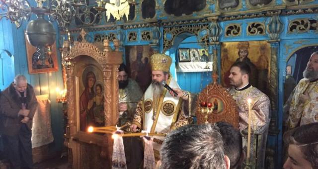 Slujbe arhiereşti în protopopiatele Bacău şi Vaslui