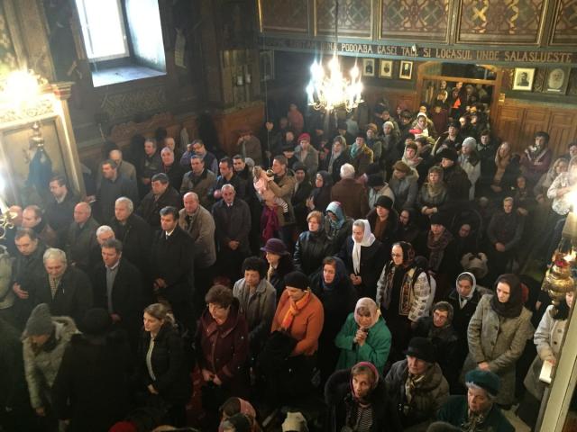 Manifestări deosebite la hramul Bisericii Mărăţei I din Piatra Neamţ