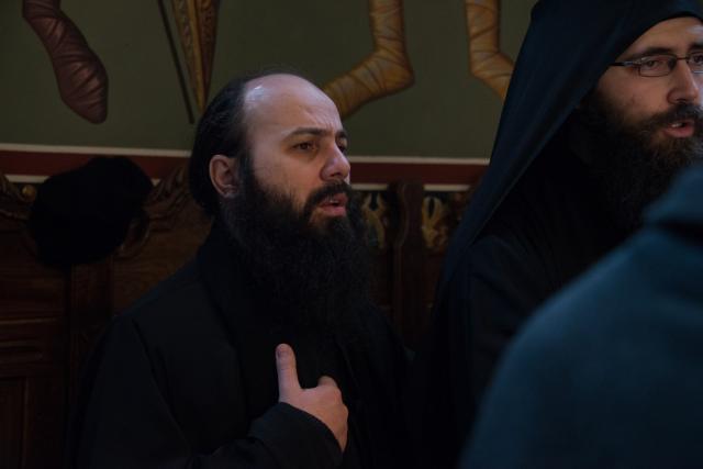 Hram la Sihăstria Putnei: „În momentul în care păcătuim, se face zid între noi și Dumnezeu”