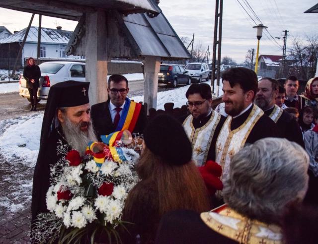 Vecernie arhierească în Parohia Cordăreni din Protopopiatul Dorohoi