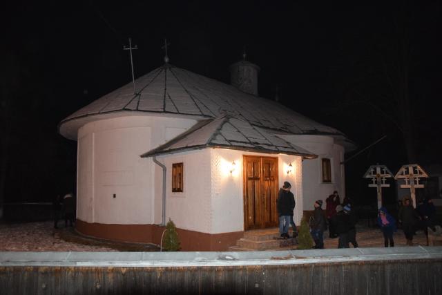 Vecernie arhierească în Parohia Cordăreni din Protopopiatul Dorohoi