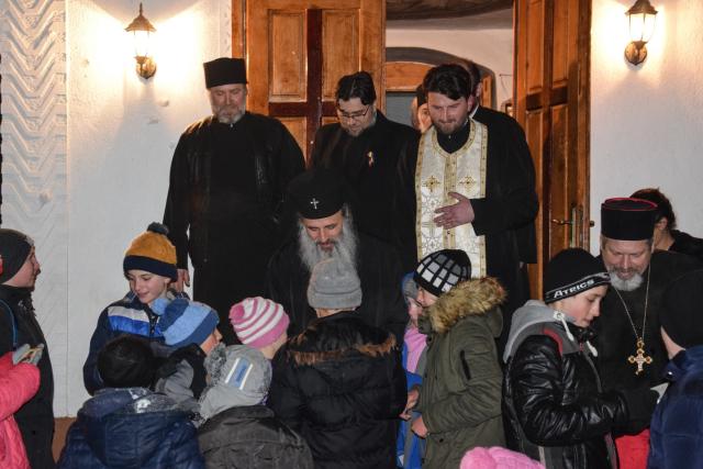 Vecernie arhierească în Parohia Cordăreni din Protopopiatul Dorohoi