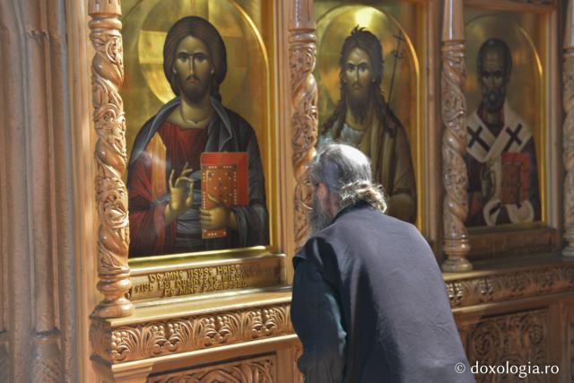 Viaţa trăită „în numele nostru” inevitabil ne va umple de „lepră”