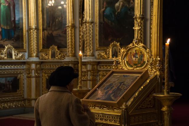 Sfinţirea cea mare a apei la Catedrala Mitropolitană din Iaşi: „Curățește-te, omule, de tot ceea ce ai adunat ca întinăciune și păcat!”