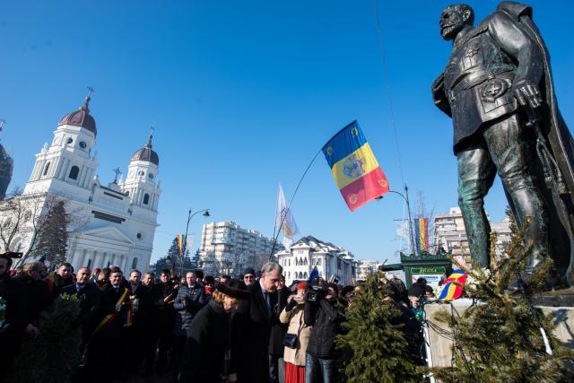 Ziua Unirii Principatelor, la Iași: „Centenarul ne cheamă la actualizarea jurămintelor rostite în 1859 și 1918”